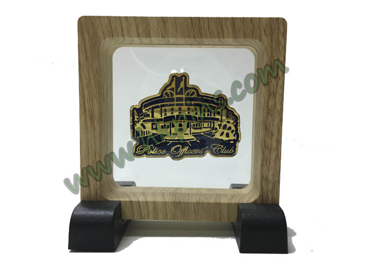 襟章禮盒 & 襟章展示架